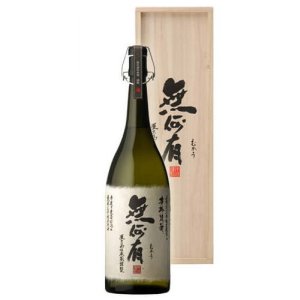 画像2: 【プレミアム芋焼酎】無何有(むかう) 長期熟成焼酎 桐箱入り 1800ml