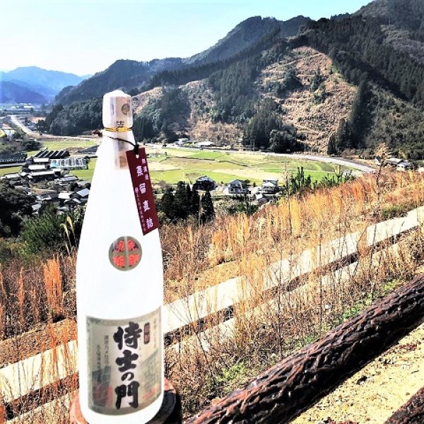 画像2: 芋焼酎 侍士の門＜蒸留直詰＞  1800ml (2)