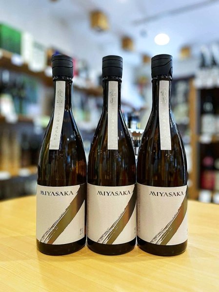 画像1: 【９月中旬〜】MIYASAKA 愛山 純米吟醸 中取り(火入れ) 　720ml (1)
